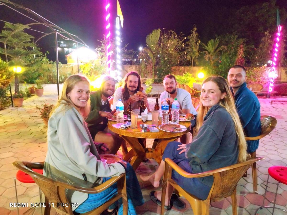 Hotel National Park- A Peaceful Family Home Where You Can Stay Peace And Enjoy And Organize The Wildlife Safari Читван Экстерьер фото